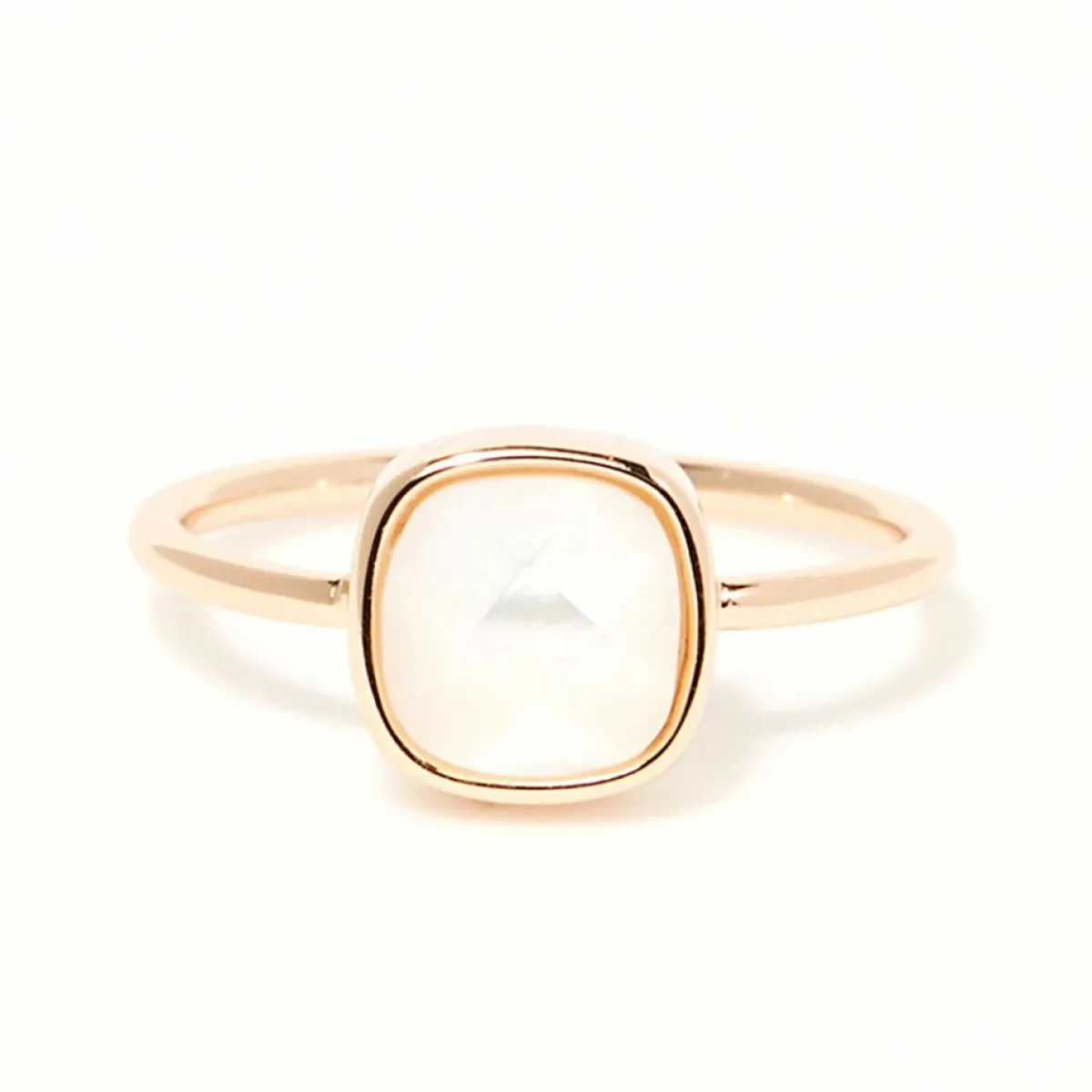 Moonstone Bagues|Bague Adélie Nacre blanche en laiton doré