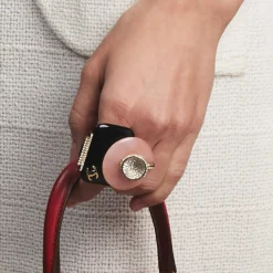 Chanel Bagues|Bague en Email rose/noir/doré - Bon état