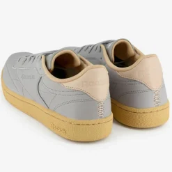Reebok Baskets|Baskets en Cuir Club C 85 Gomme Cn3030 grises