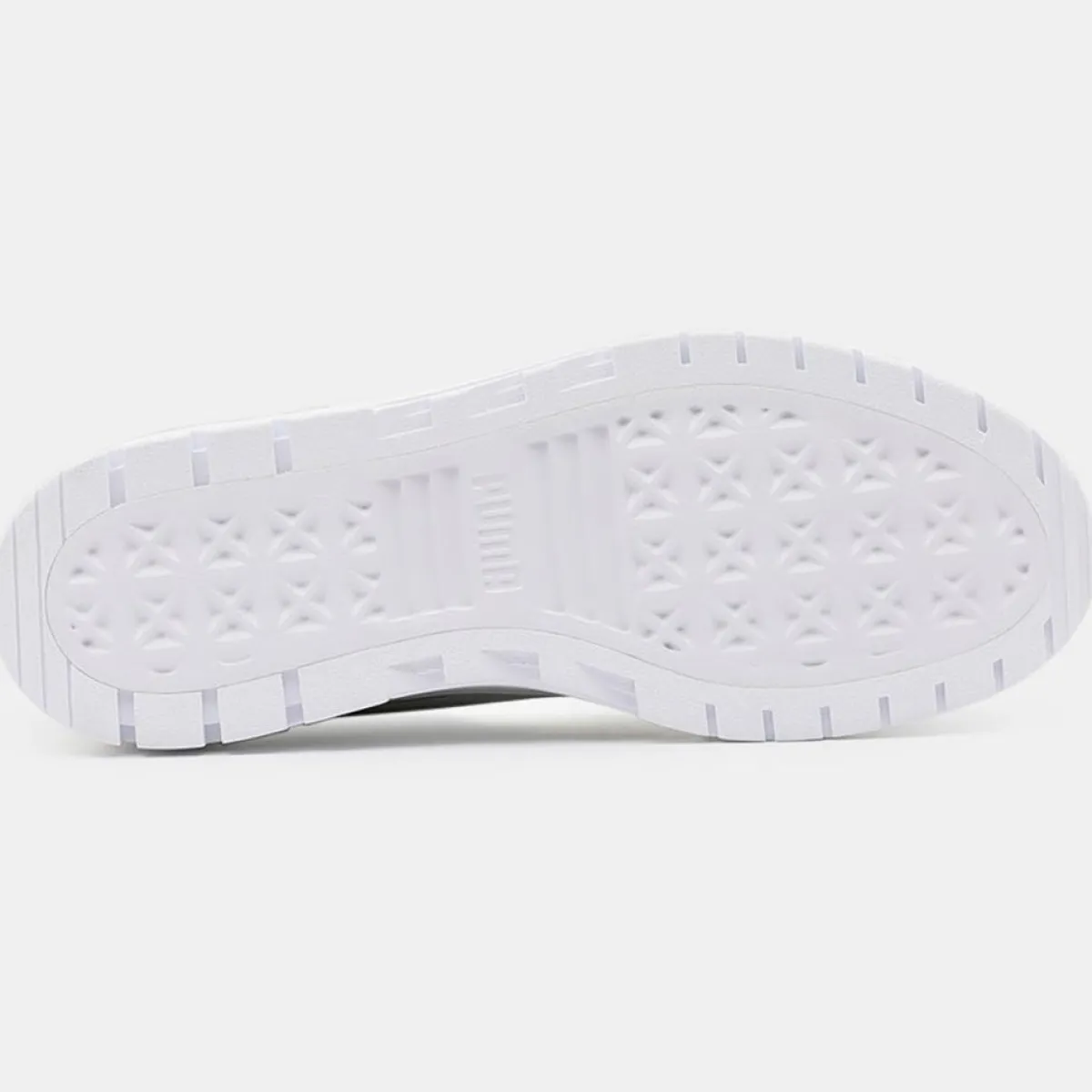 Puma Baskets|Baskets en Cuir Mayze blanches