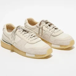 Clarks Baskets|Baskets en Velours de Cuir Tor Run écrues