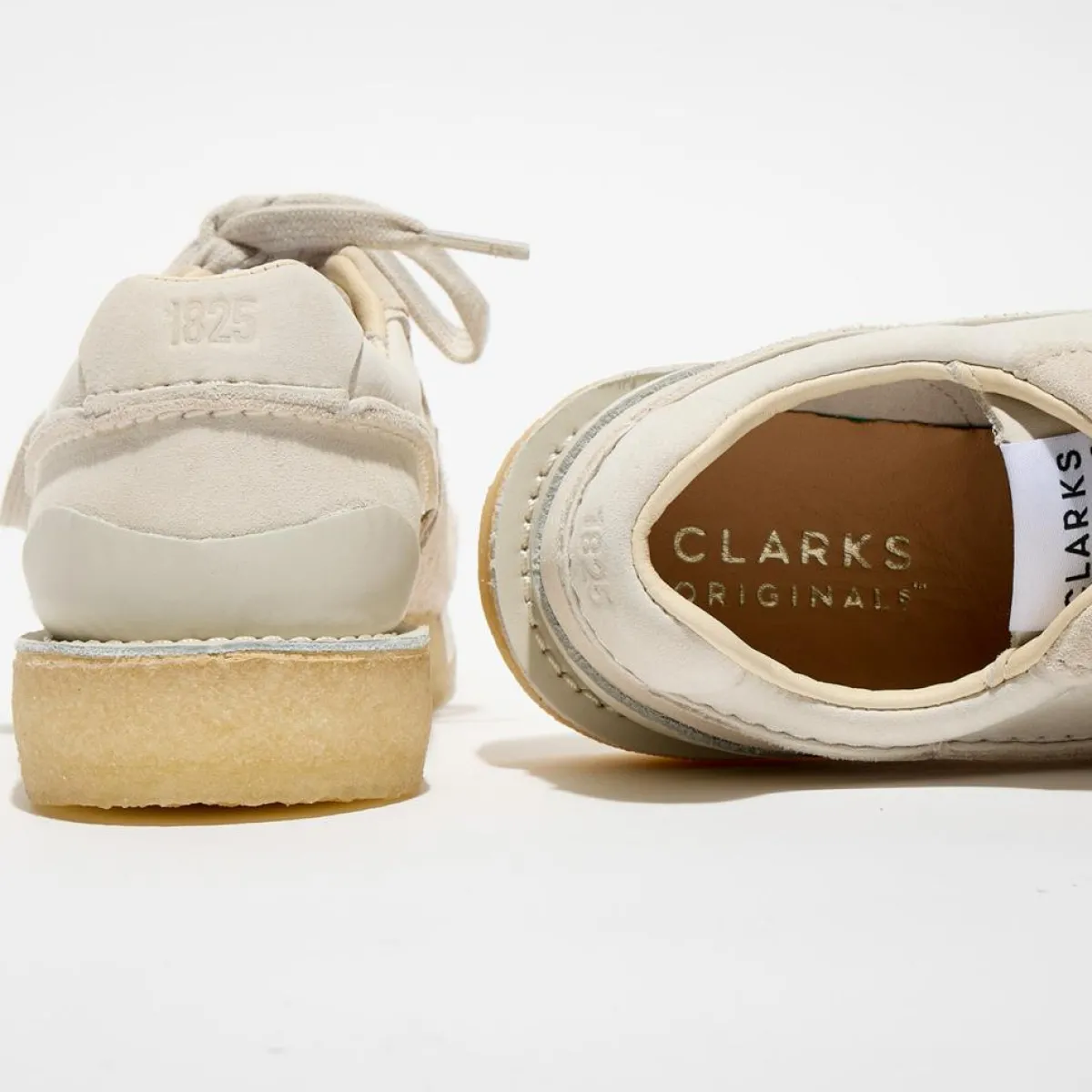 Clarks Baskets|Baskets en Velours de Cuir Tor Run écrues