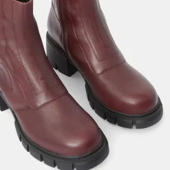 Galeries Lafayette Bottines|Boots en Cuir matelassées rouge bordeaux - Talon 5,5 cm