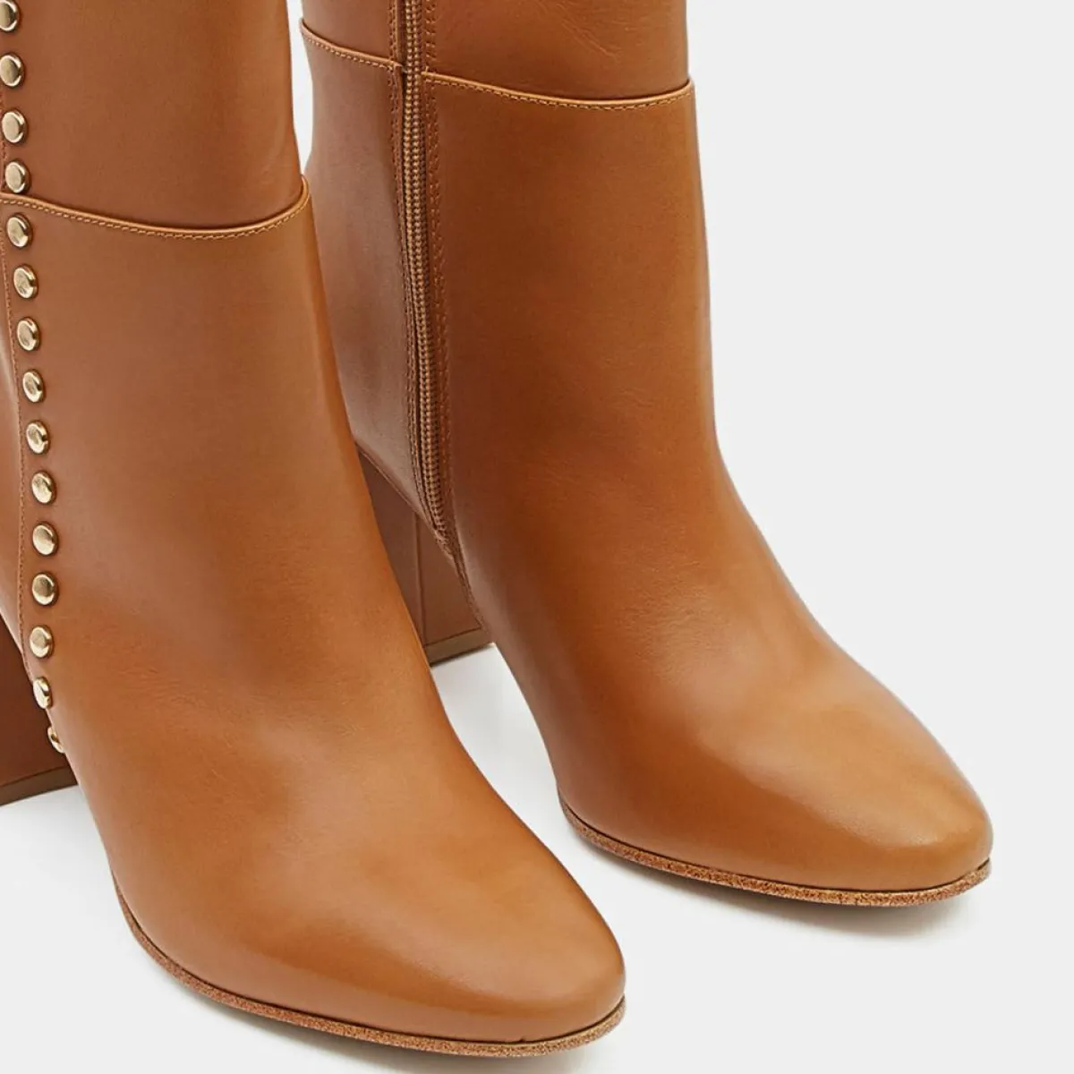 Galeries Lafayette Bottines|Bottines en Cuir à talon haut et clous camel - Talon 9 cm