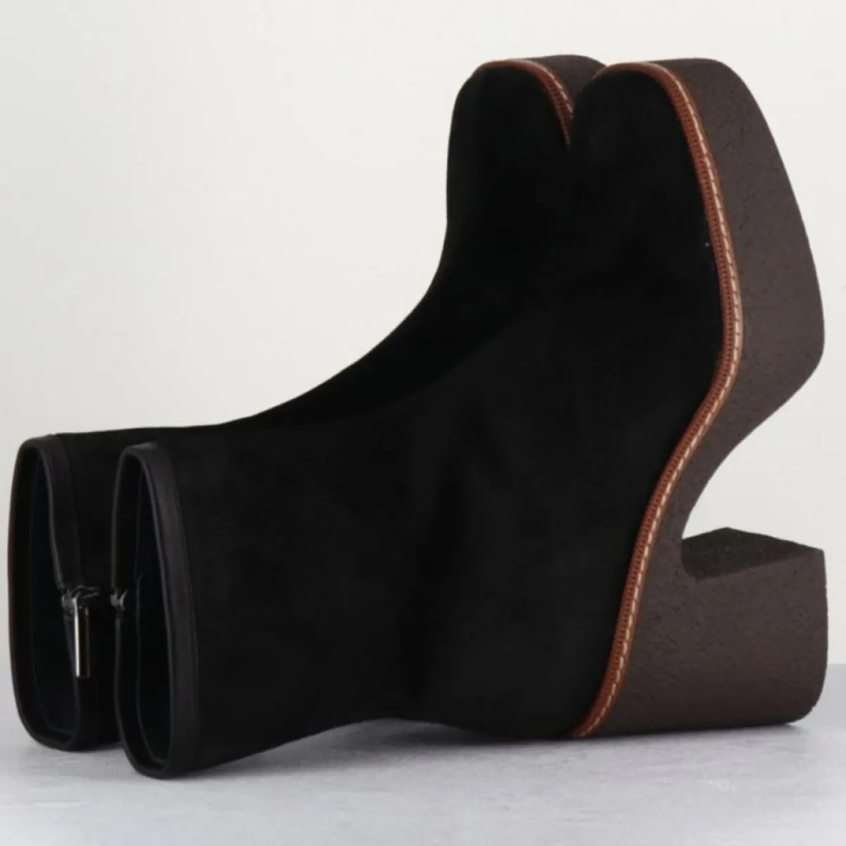 Garrice Lab Bottines|Bottines en Velours de Cuir Carla noires - Talon 9 cm