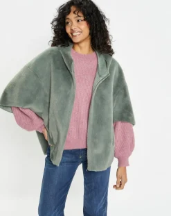 Lou Andrea Vestes, Blousons|Cape en Fausse Fourrure Hope laurel