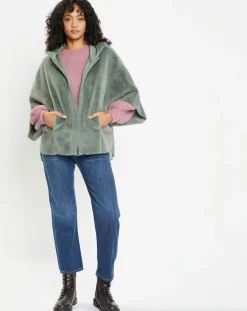 Lou Andrea Vestes, Blousons|Cape en Fausse Fourrure Hope laurel