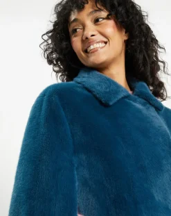 Lou Andrea Vestes, Blousons|Cape en Fausse Fourrure Mimi bleue