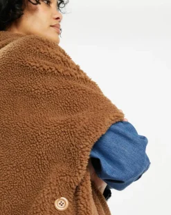 Lou Andrea Vestes, Blousons|Cape en Fausse Fourrure marron