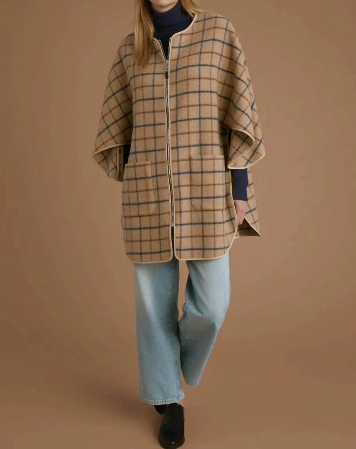 Cyrillus Vestes, Blousons|Cape en Laine mélangée à carreaux beige moyen