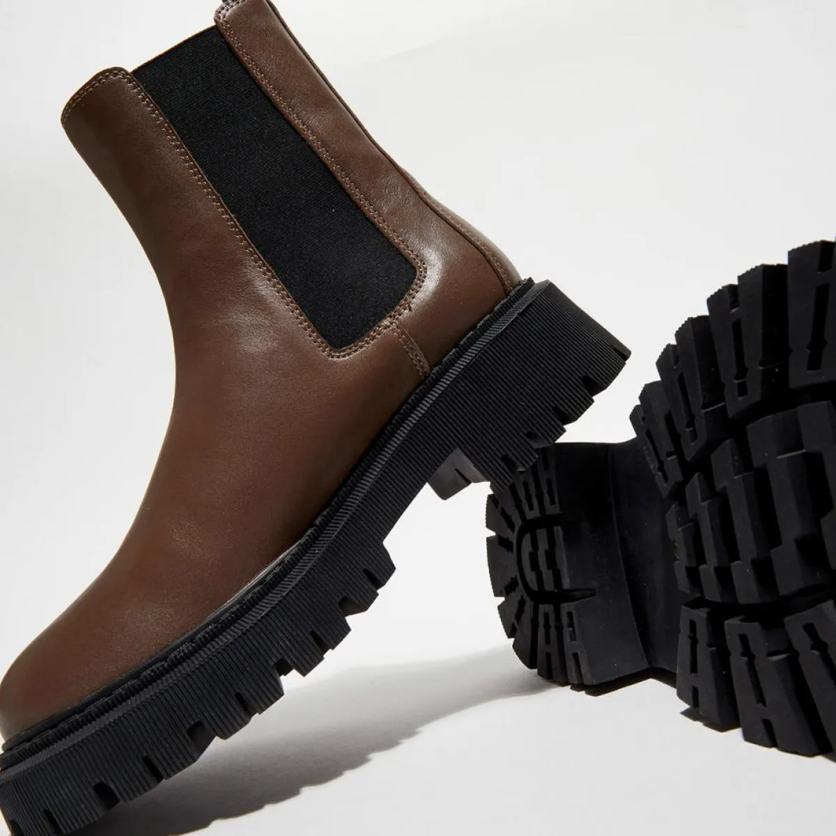 Mi/Mai Bottines|Chelsea Boots en Cuir Chunky marron