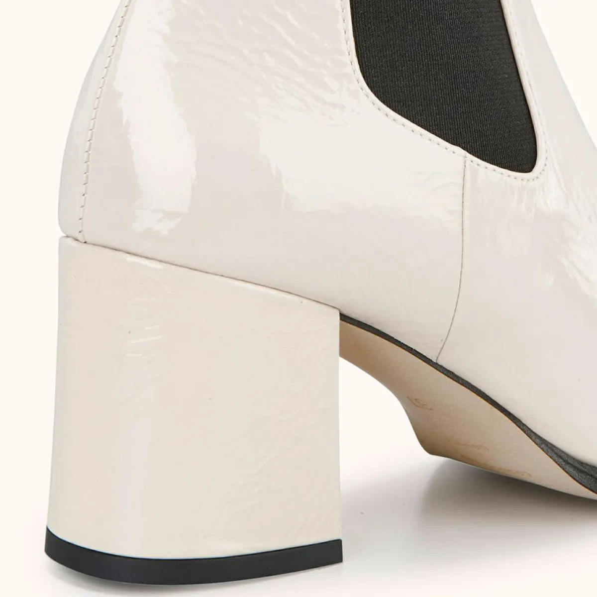 Cosmoparis Bottines|Chelsea Boots en Cuir verni Lanae crème - Talon 6 cm