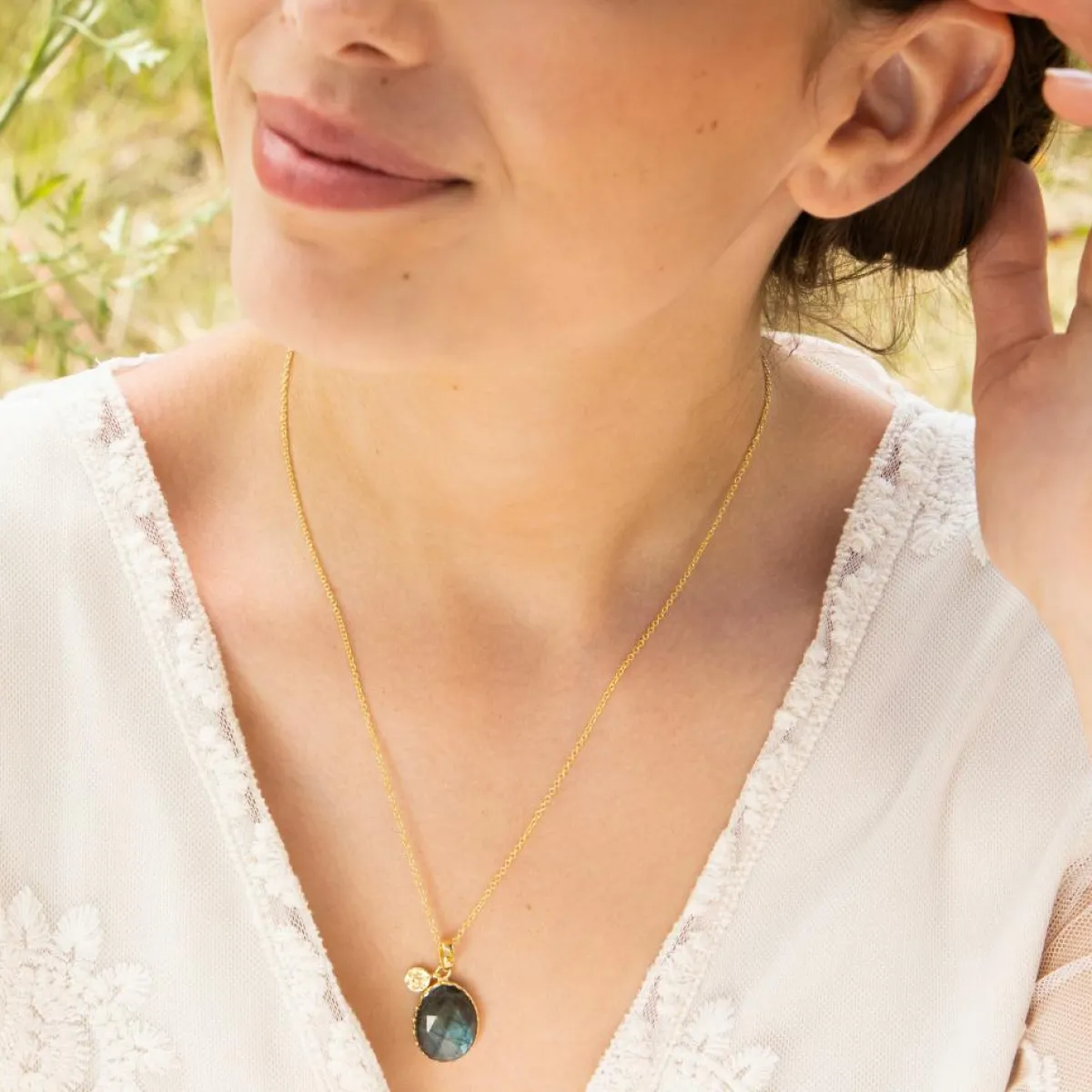 Moonstone Colliers|Collier Alba Labradorite en laiton doré