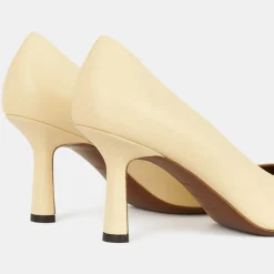 Neous Escarpins|Escarpins en Cuir jaune pâle - Talon 7.5 cm