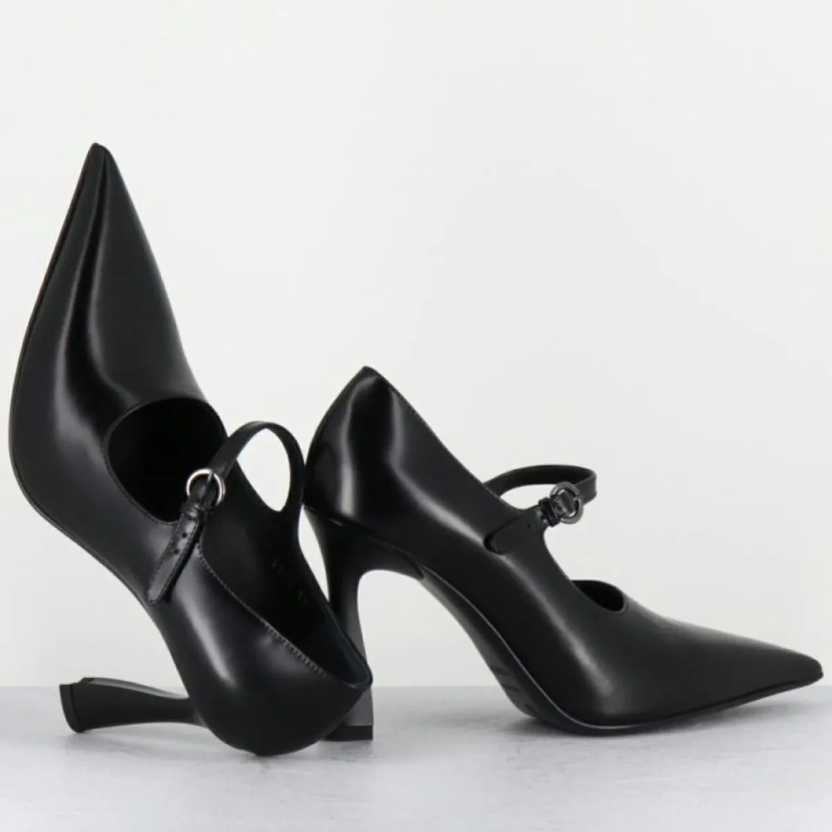 Premiata Escarpins|Escarpins en Cuir M6590 noirs - Talon : 9.5 cm