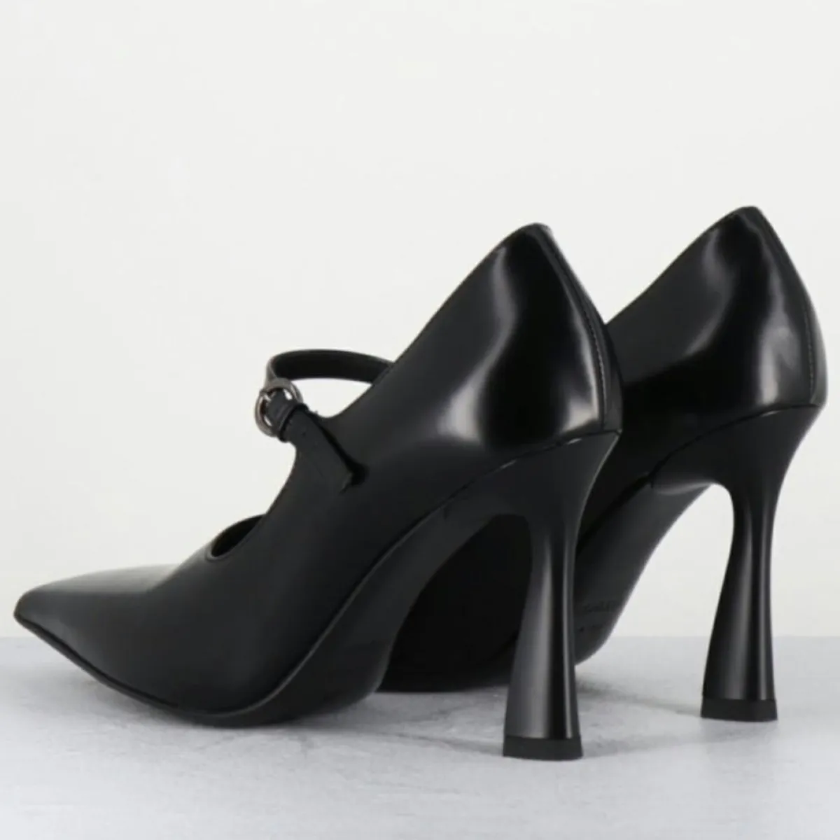 Premiata Escarpins|Escarpins en Cuir M6590 noirs - Talon : 9.5 cm