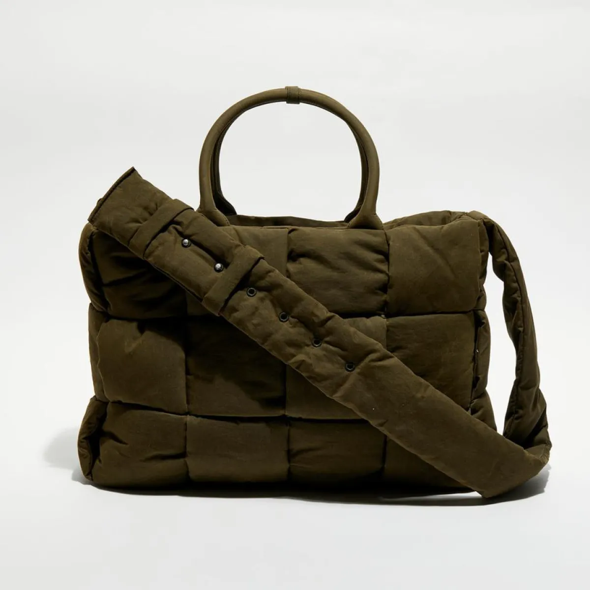 Bottega Veneta Sacs|Grand sac fourre-tout rembourré Arco olive - 32x44x11 cm