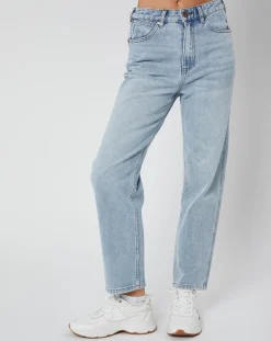 Billabong Jeans|Jean x Wrangler Shes Cheeky bleu