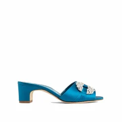Manolo Blahnik Sandales Plates|Mules en satin Prinap 050 bleues