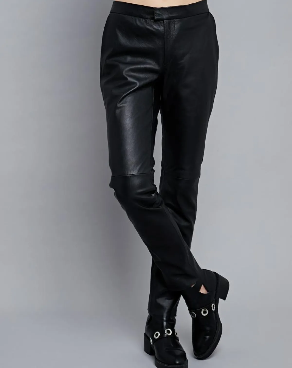 Chyston Pantalons|Pantalon droit en Cuir Masala noir