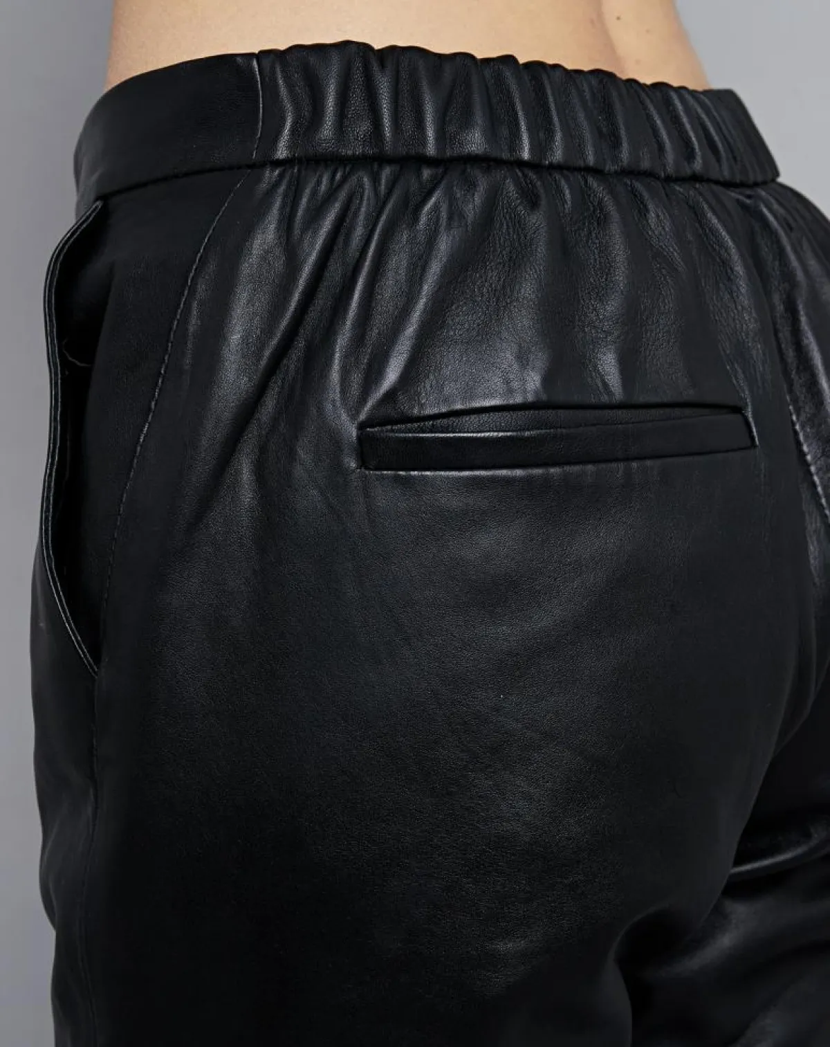 Chyston Pantalons|Pantalon droit en Cuir Masala noir