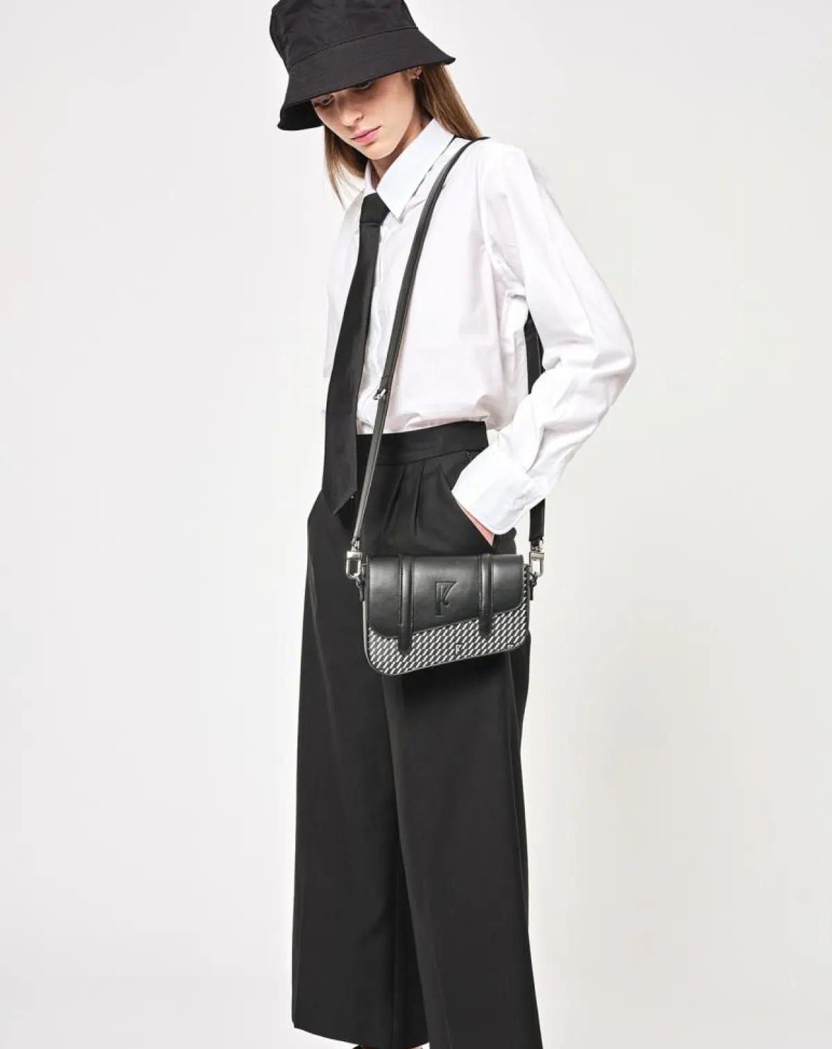 Maison Faret Sacs|Petit Sac en Toile enduite & Cuir Bordeaux noir/blanc - 14x19x4.5 cm