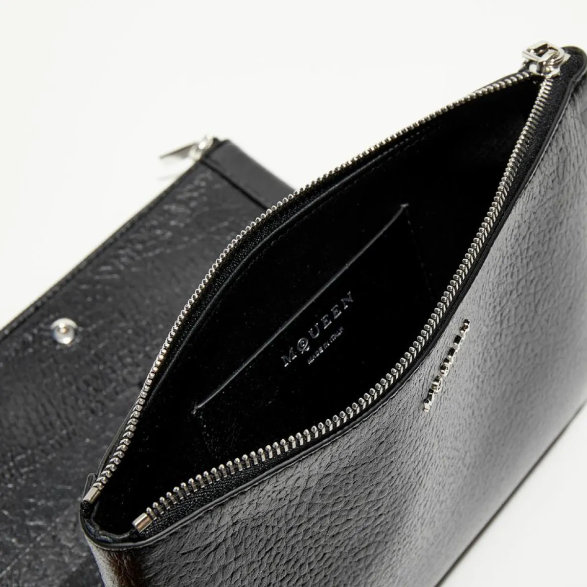 Alexander McQueen Pochettes|Pochette à barre transversale en Cuir noire - 17x22 cm