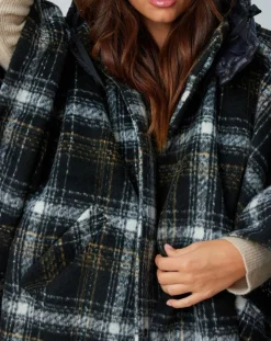 Lauren Vidal Manteaux|Poncho Tylan à carreaux noir