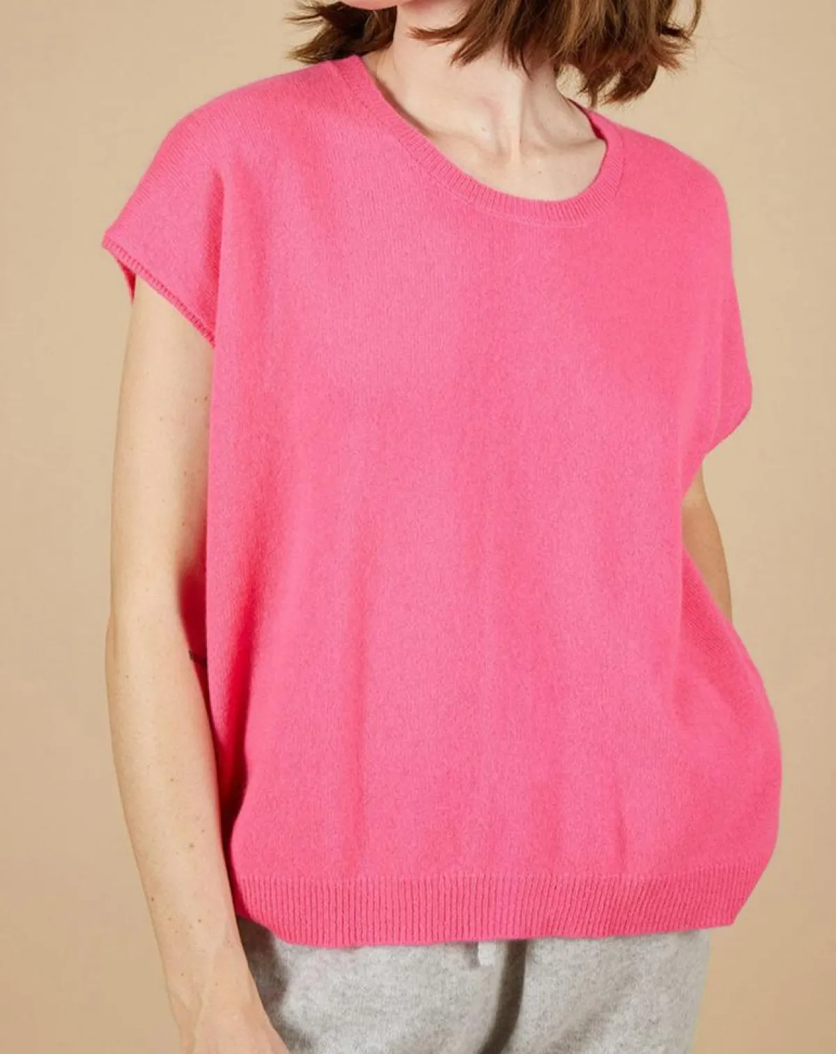 Cashmere Tribu Pulls|Pull 100% Cachemire manches courtes Charline boutons au dos tulipe