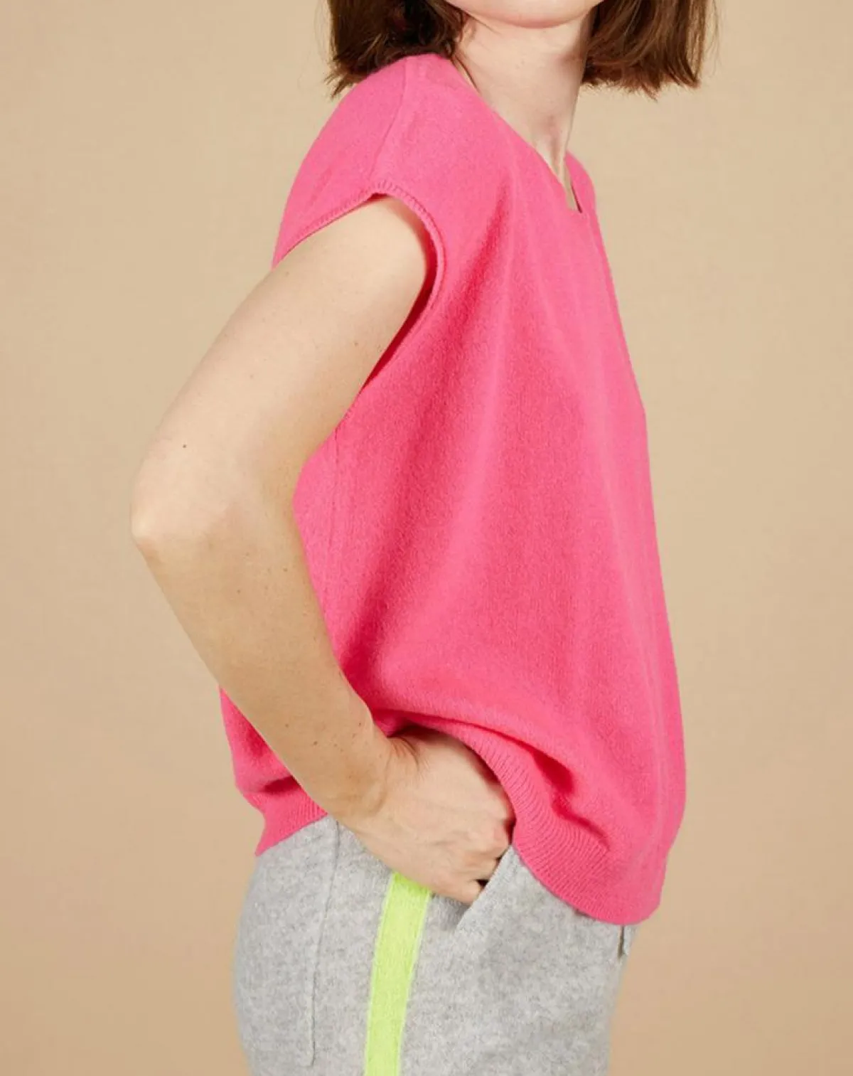 Cashmere Tribu Pulls|Pull 100% Cachemire manches courtes Charline boutons au dos tulipe