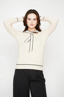 C&Jo Pulls|Pull en Cachemire mélangé col V à noeud crème