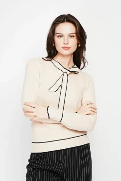 C&Jo Pulls|Pull en Cachemire mélangé col V à noeud crème