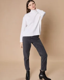 Oscar et Louise Pulls|Pull en Laine & Cachemire Ambre col montant 4 côtes écru