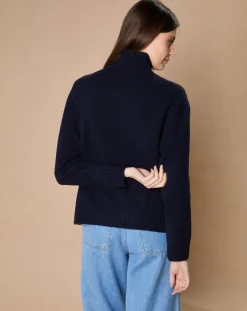 Oscar et Louise Pulls|Pull en Laine & Cachemire Ambre col montant 4 côtes bleu marine