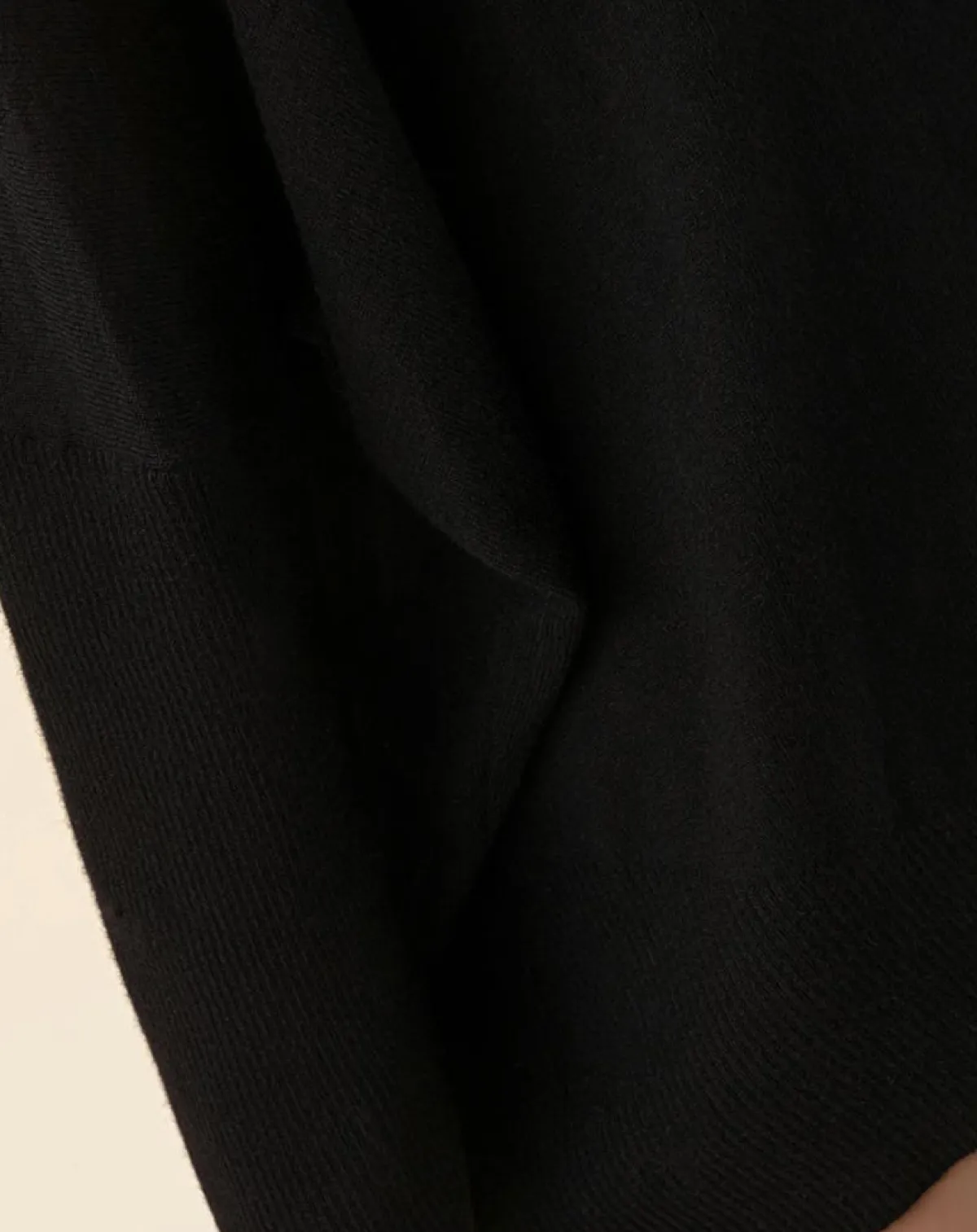 Indies Pulls|Pull en Laine mélangée Tobby noir