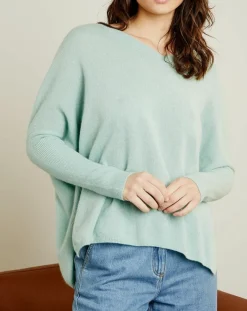 Miss Cashmere Pulls|Pull poncho 100% Cachemire Axelle Col V amande