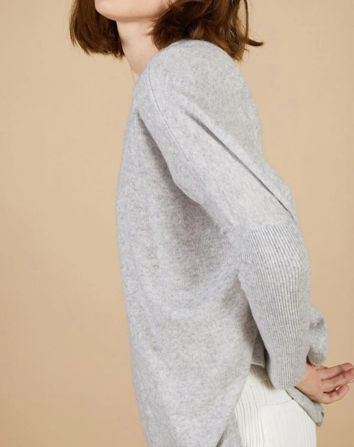 Cashmere Tribu Pulls|Pull poncho 100% Cachemire Emma col V gris chiné clair