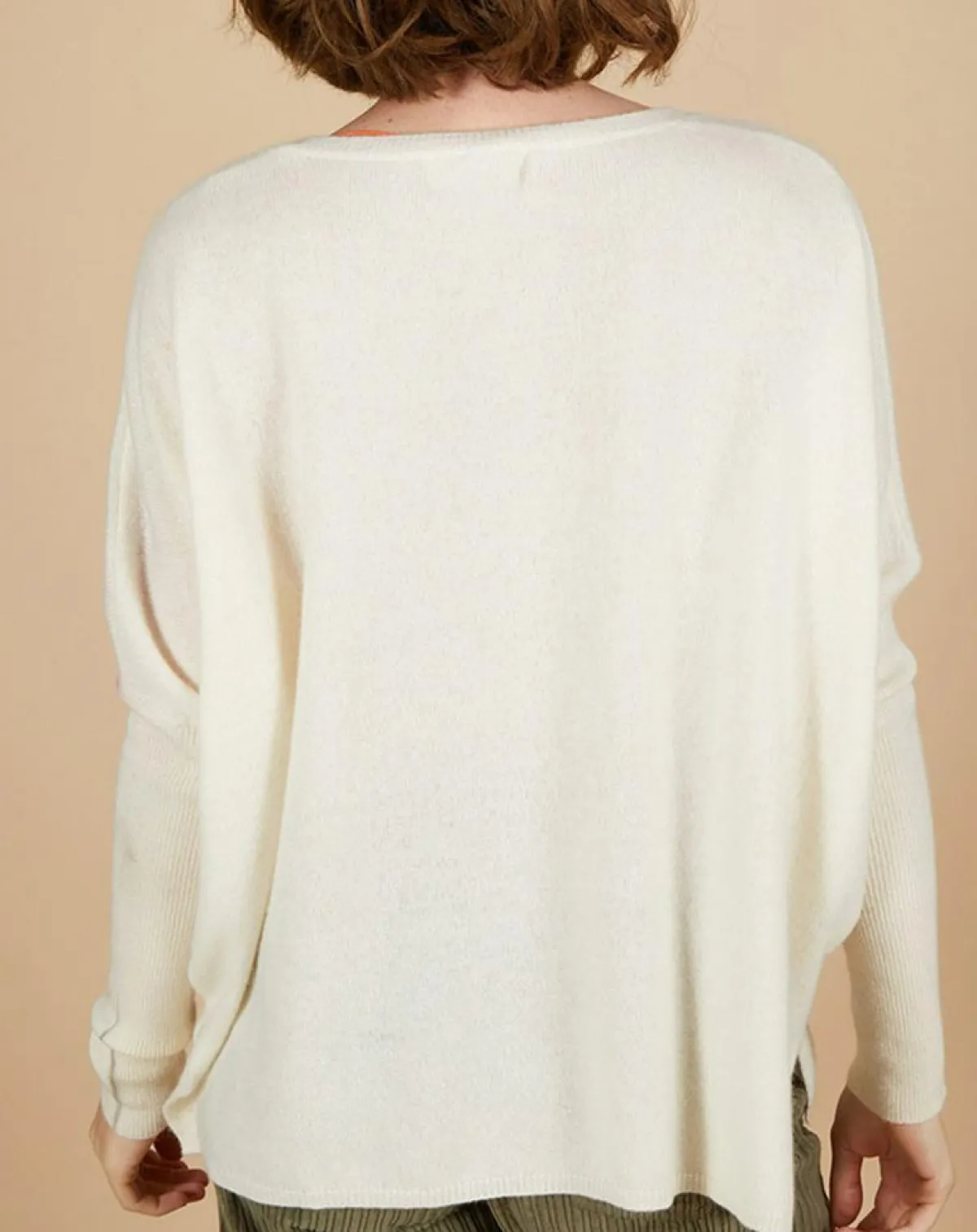Cashmere Tribu Pulls|Pull poncho 100% Cachemire Rocky col rond à bandes blanc cassé