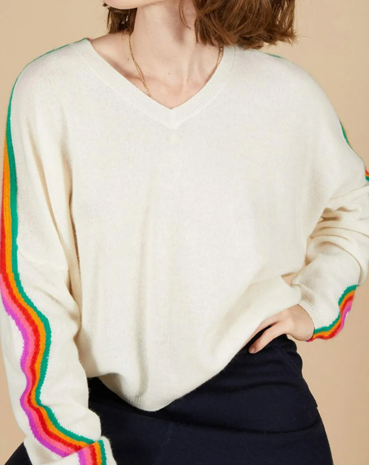 Cashmere Tribu Pulls|Pull poncho 100% Cachemire Wimbow col V à bandes manches blanc cassé