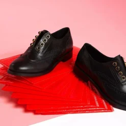 Cosmoparis Derbies|Richelieus en Cuir Esoline noires