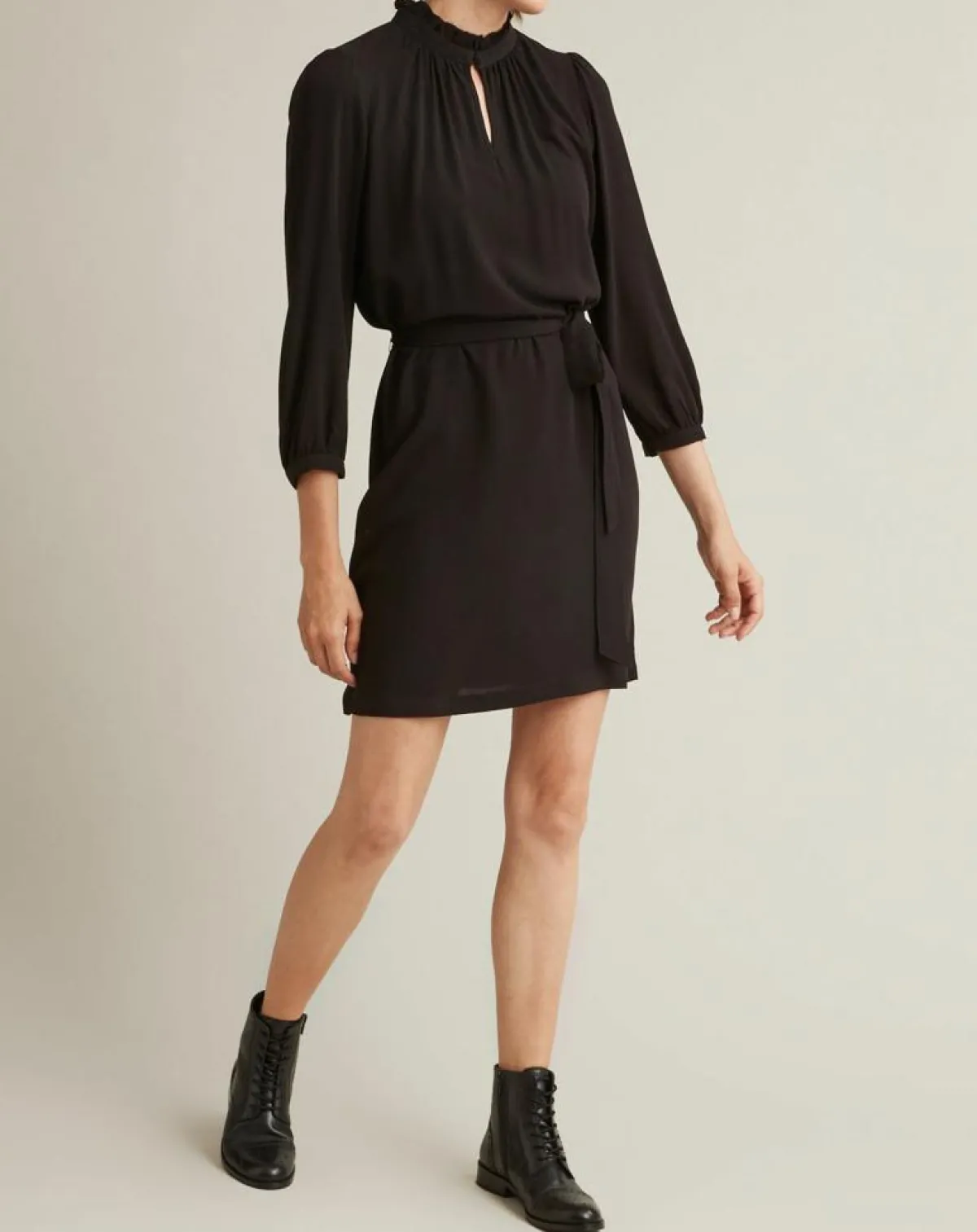 Cyrillus Robes|Robe courte col victorien noir foncé