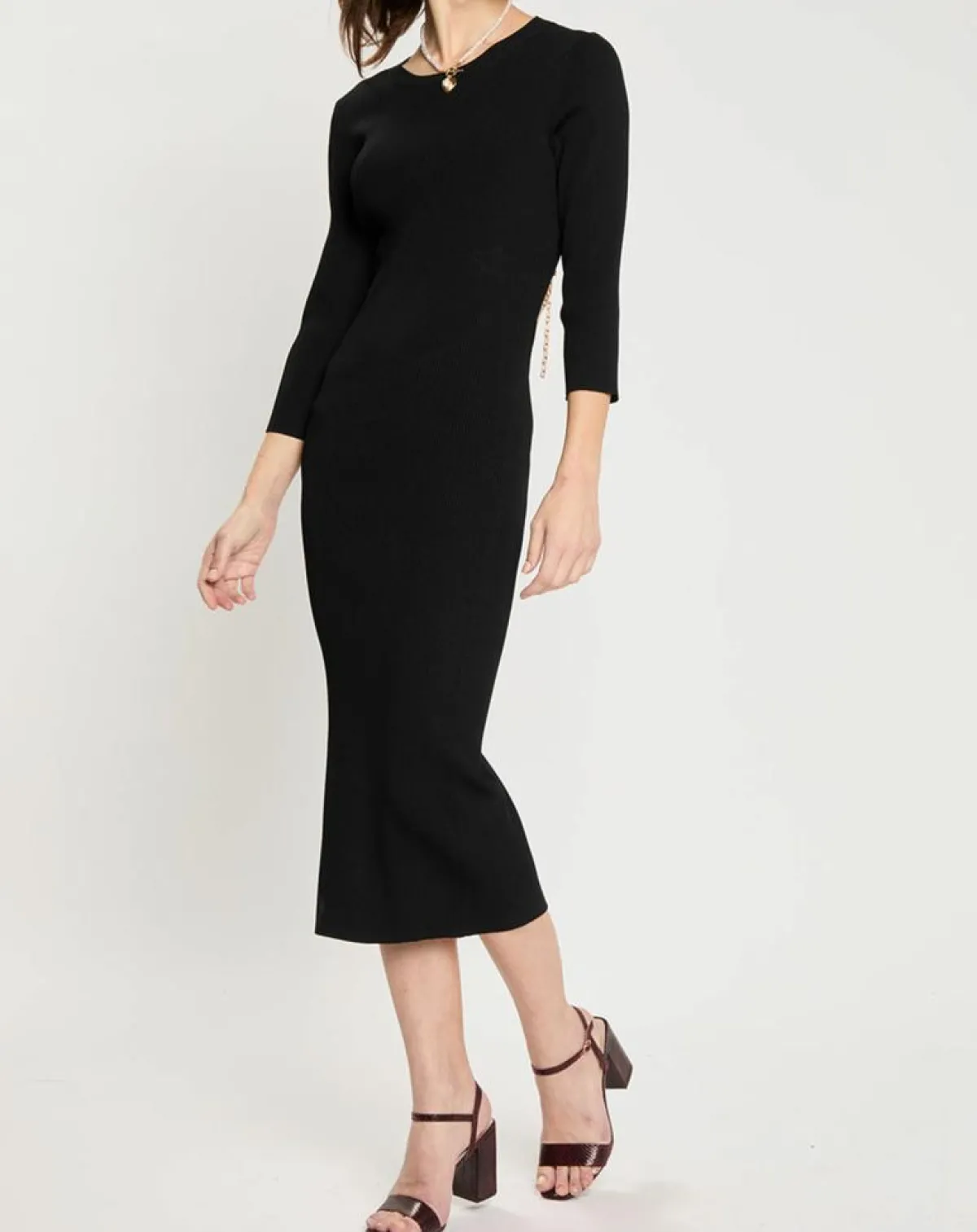 Zapa Robes|Robe Rivee noire