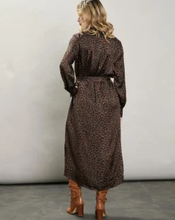 Hartford Robes|Robe satinée Revelation léopard brune