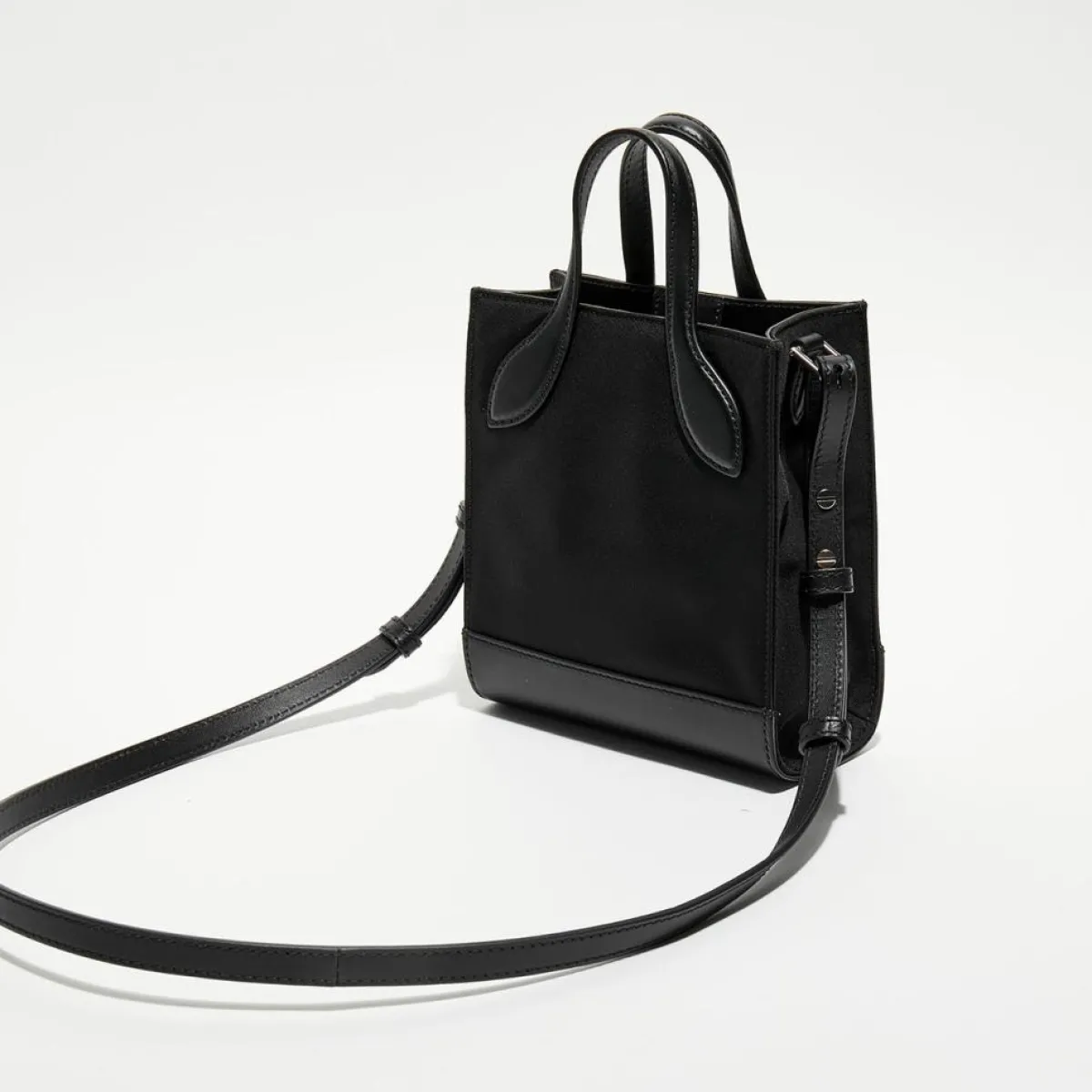 Bally Sacs|Sac à main en Cuir avec logo noir - 22x18 cm