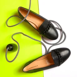 Cosmoparis Mocassins|Slippers en Cuir Rouma à chaine noires