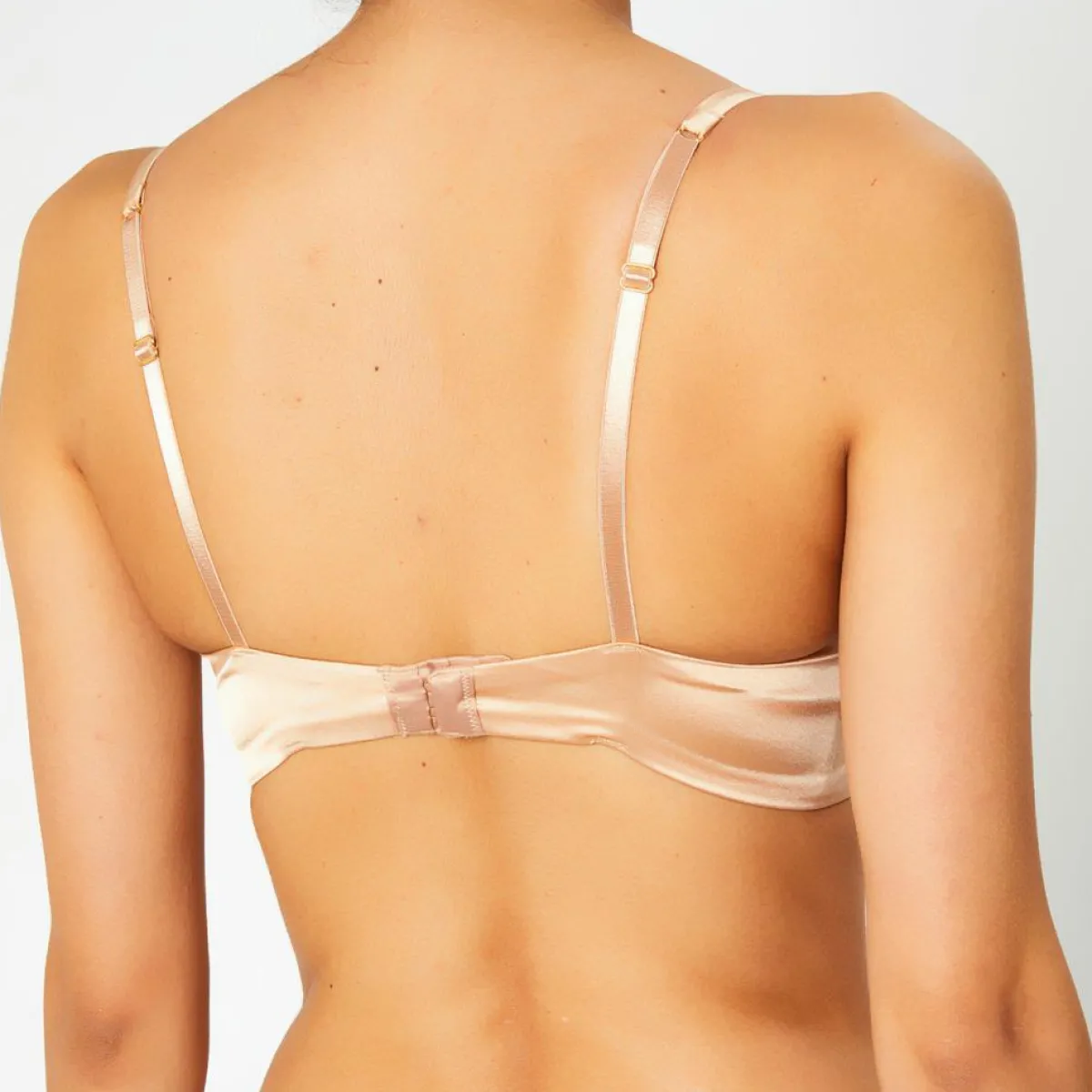 Huit Lingerie, Nuit|Soutien-gorge avec armatures en Soie mélangée Gone With The Wing nude