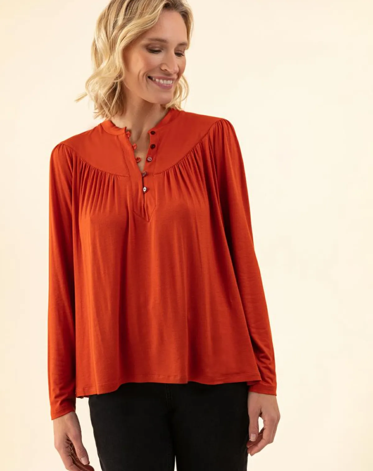 Indies T-Shirts|T-Shirt Studio ocre